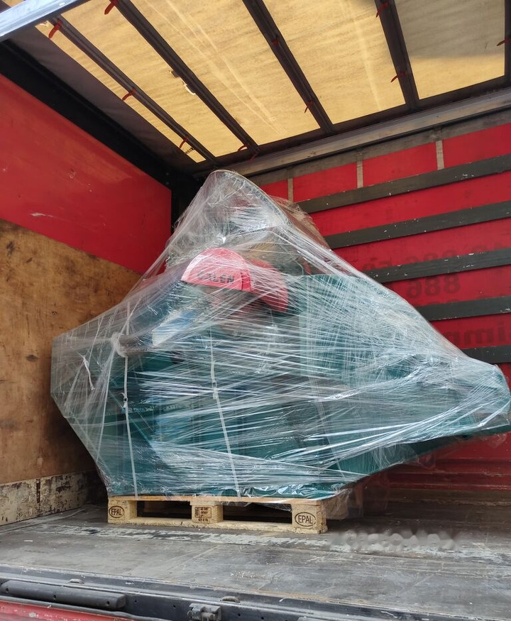 Galen UJ200/300 - Bucket for Construction machinery: picture 2 Galen UJ200/300 - Bucket for Construction machinery: picture 2