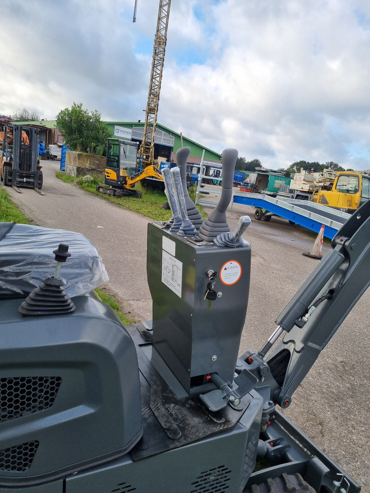 Mini excavator Carter CT10-S Pro: picture 16