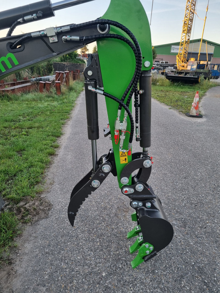 Mini excavator WCM CTX 8010 Diesel: picture 12