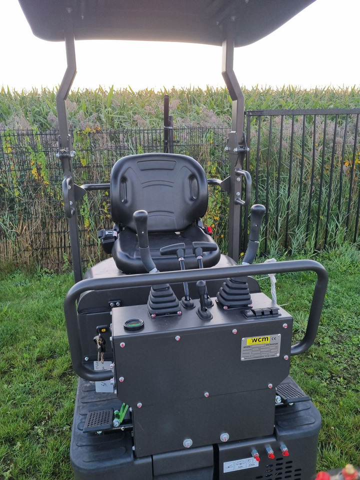 Mini excavator WCM CTX 8010 Diesel: picture 17