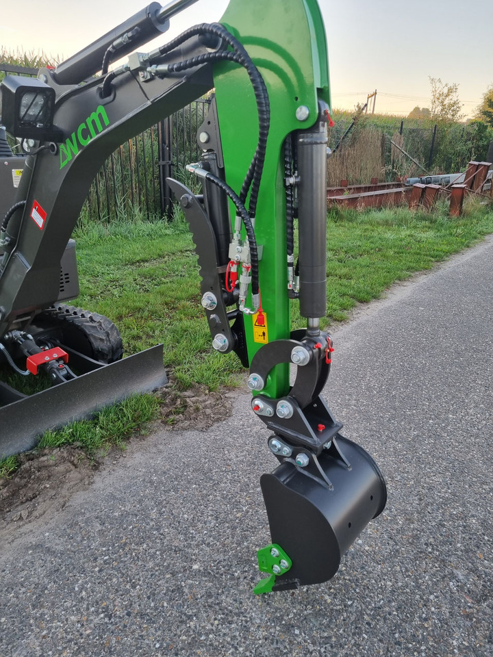Mini excavator WCM CTX 8010 Servo Diesel: picture 8