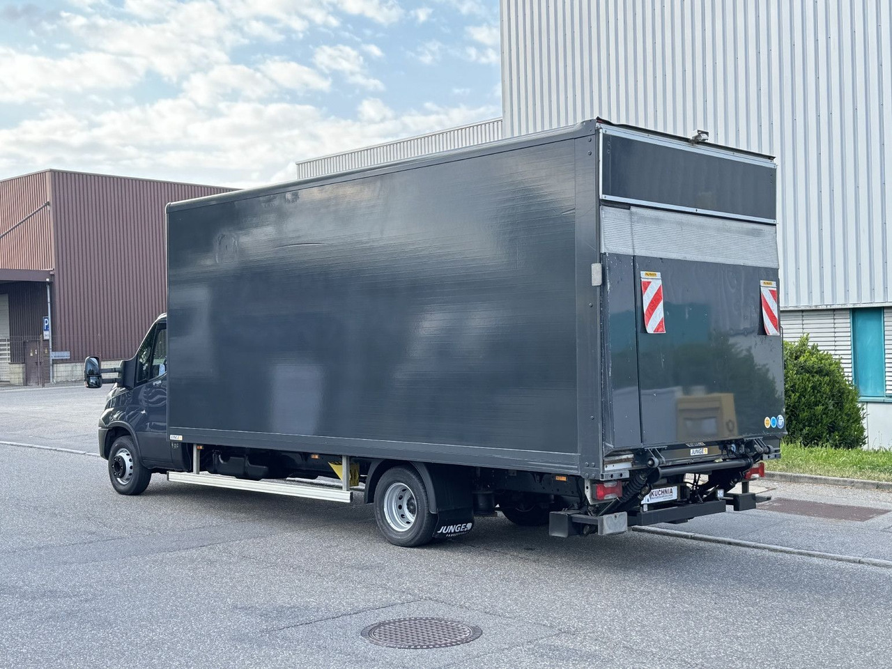 Iveco Daily 72c180 Hi-Matic Koffer LBW Luftgef. Klima - Closed box van: picture 5 Iveco Daily 72c180 Hi-Matic Koffer LBW Luftgef. Klima - Closed box van: picture 5