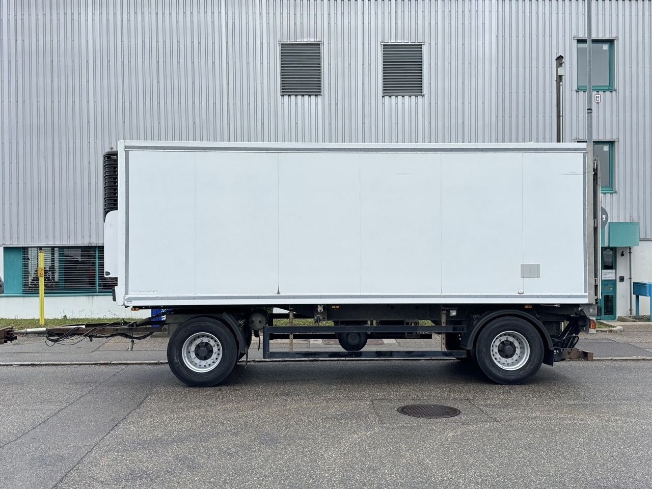 ROHR RAK/18 TK Tiefkühl MAXIMA 1000 Türen LBW 2t BPW - Refrigerator trailer: picture 2 ROHR RAK/18 TK Tiefkühl MAXIMA 1000 Türen LBW 2t BPW - Refrigerator trailer: picture 2