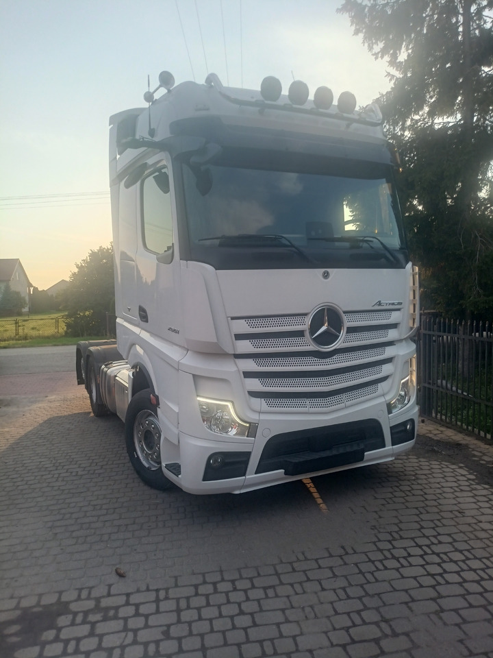Mercedes-Benz Actros 2551 - Tractor truck: picture 3 Mercedes-Benz Actros 2551 - Tractor truck: picture 3
