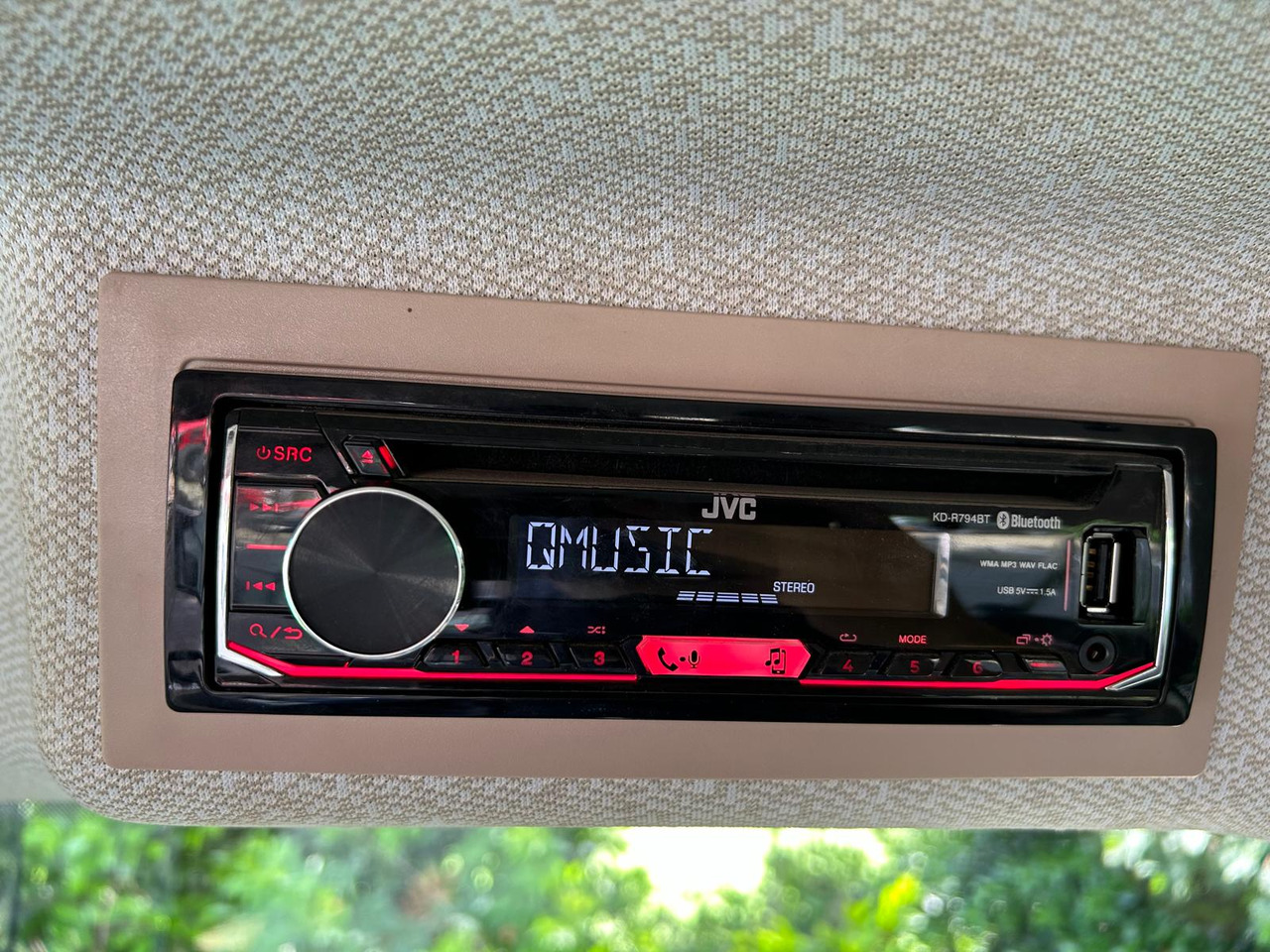 Farm tractor FENDT 828 Vario S4 ProfiPlus: picture 36