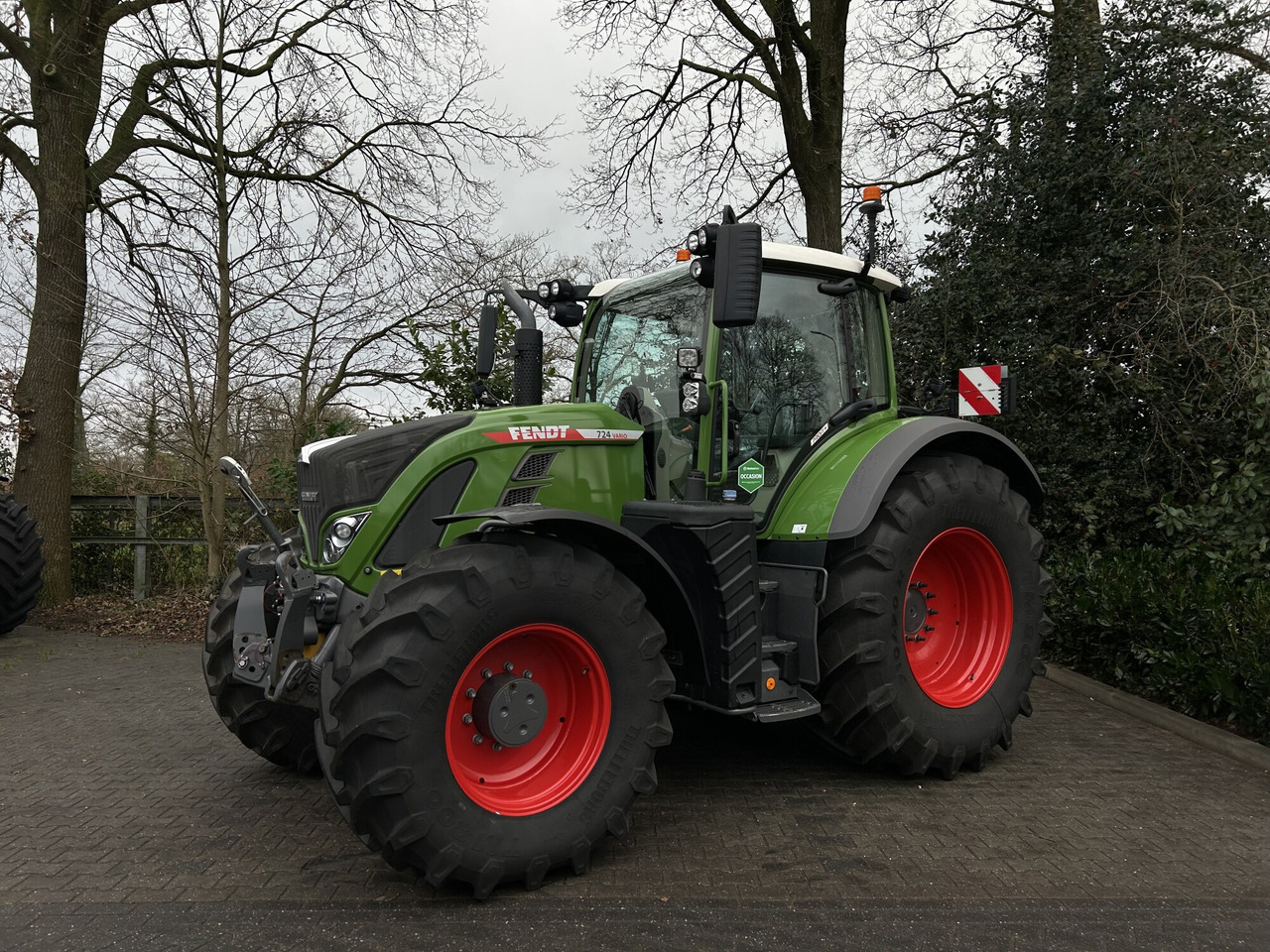 Fendt 724 Vario Gen6 ProfiPlus setting 2 - Farm tractor: picture 1 Fendt 724 Vario Gen6 ProfiPlus setting 2 - Farm tractor: picture 1