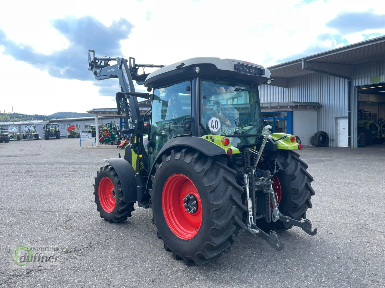 CLAAS Atos 220 C mit Quicke X3S Performance - Farm tractor: picture 3 CLAAS Atos 220 C mit Quicke X3S Performance - Farm tractor: picture 3