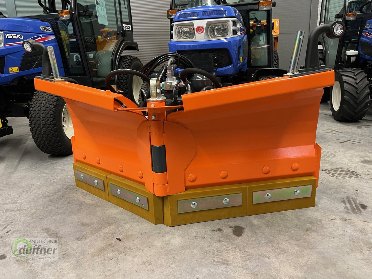 Tuchel Vario 150 - Snow plows for Utility/ Special vehicle: picture 3 Tuchel Vario 150 - Snow plows for Utility/ Special vehicle: picture 3