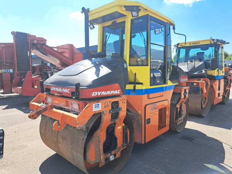 Dynapac CG233HF - Roller: picture 1 Dynapac CG233HF - Roller: picture 1