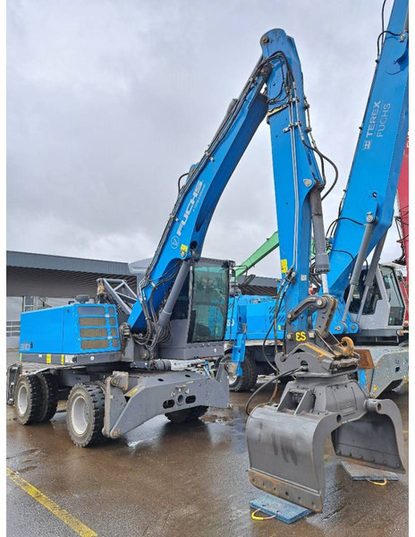 Fuchs MHL310F + Grapple - Waste/ Industry handler: picture 3 Fuchs MHL310F + Grapple - Waste/ Industry handler: picture 3