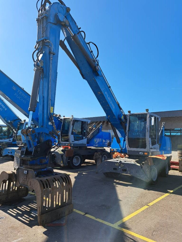 Fuchs MHL331E + Grapple - Waste/ Industry handler: picture 4 Fuchs MHL331E + Grapple - Waste/ Industry handler: picture 4