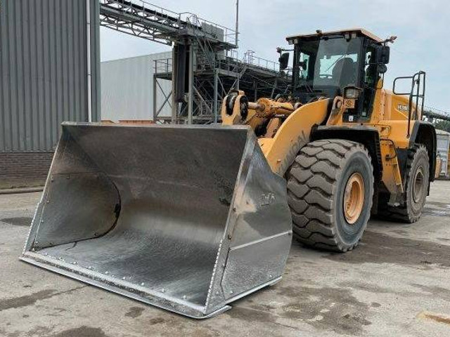 Hyundai HL 980 - Wheel loader: picture 2 Hyundai HL 980 - Wheel loader: picture 2