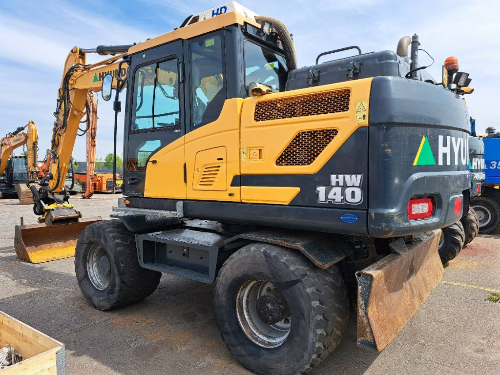Hyundai HW140 + Tiltrotator + GPS - Wheel excavator: picture 1 Hyundai HW140 + Tiltrotator + GPS - Wheel excavator: picture 1