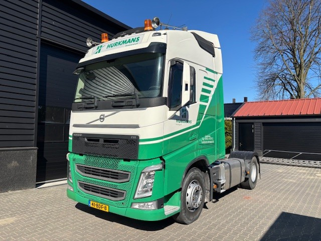 Volvo FH460 euro 6, 4x2t Globetrotter PTO - Tractor truck: picture 1 Volvo FH460 euro 6, 4x2t Globetrotter PTO - Tractor truck: picture 1