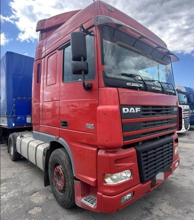 DAF XF 95 - Tractor truck: picture 2 DAF XF 95 - Tractor truck: picture 2