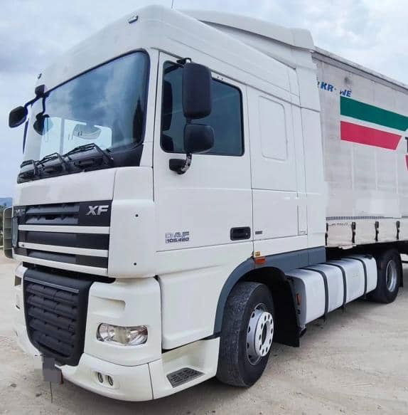 DAF XF105 Tractor unit - Tractor truck: picture 2 DAF XF105 Tractor unit - Tractor truck: picture 2