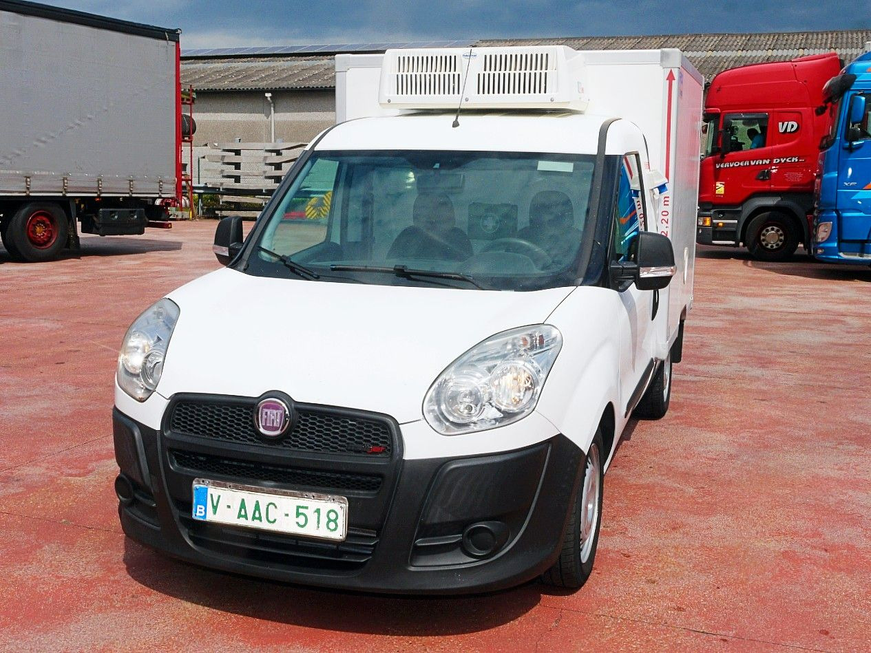 Fiat DOBLO 1.3 KUHLKOFFER RELEC FROID TR 22 -20C - Refrigerated delivery van: picture 4 Fiat DOBLO 1.3 KUHLKOFFER RELEC FROID TR 22 -20C - Refrigerated delivery van: picture 4