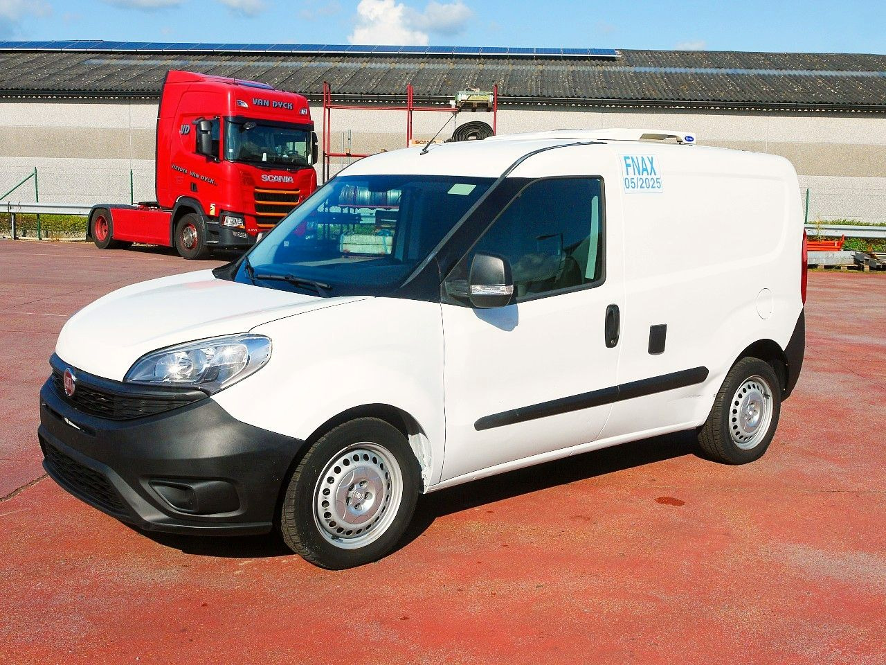 Fiat DOBLO 1.4 KUHLKASTENWAGEN CARRIER NEOS -20c E6 - Refrigerated delivery van: picture 3 Fiat DOBLO 1.4 KUHLKASTENWAGEN CARRIER NEOS -20c E6 - Refrigerated delivery van: picture 3