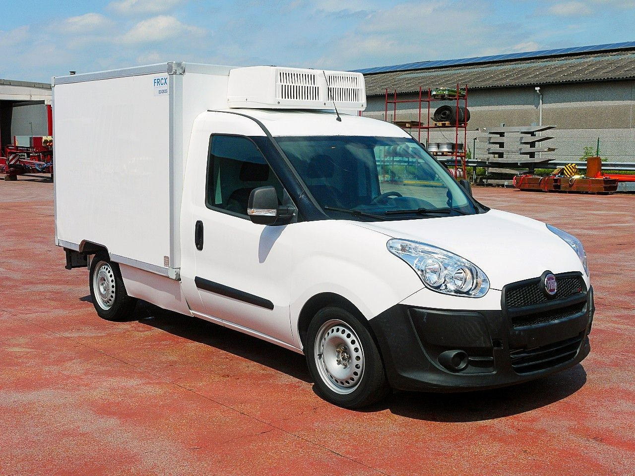 Fiat DOBLO 1.6 KUHKOFFER RELEC FROID TR22 -20C - Refrigerated delivery van: picture 2 Fiat DOBLO 1.6 KUHKOFFER RELEC FROID TR22 -20C - Refrigerated delivery van: picture 2