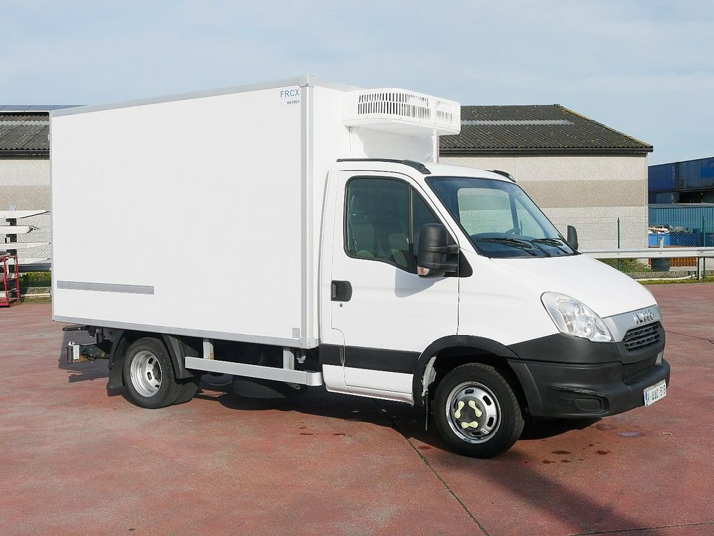Iveco 35C13 DAILY KUHLKOFFER RELEC FROID TR32 -20C - Refrigerated delivery van: picture 3 Iveco 35C13 DAILY KUHLKOFFER RELEC FROID TR32 -20C - Refrigerated delivery van: picture 3