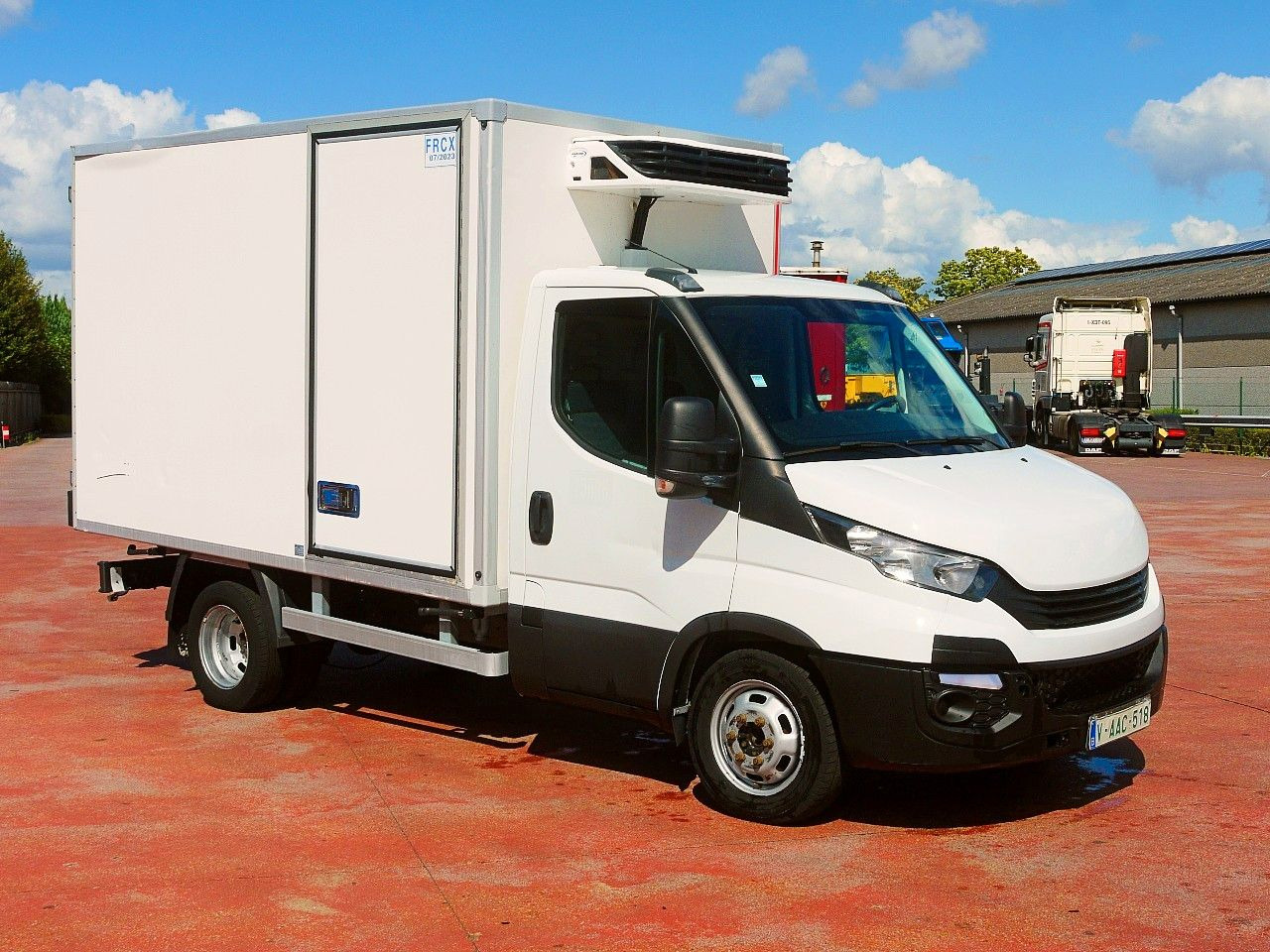 Iveco 35C14 KUHLKOFFER CARRIER XARIOS 350 -20C - Refrigerated delivery van: picture 2 Iveco 35C14 KUHLKOFFER CARRIER XARIOS 350 -20C - Refrigerated delivery van: picture 2