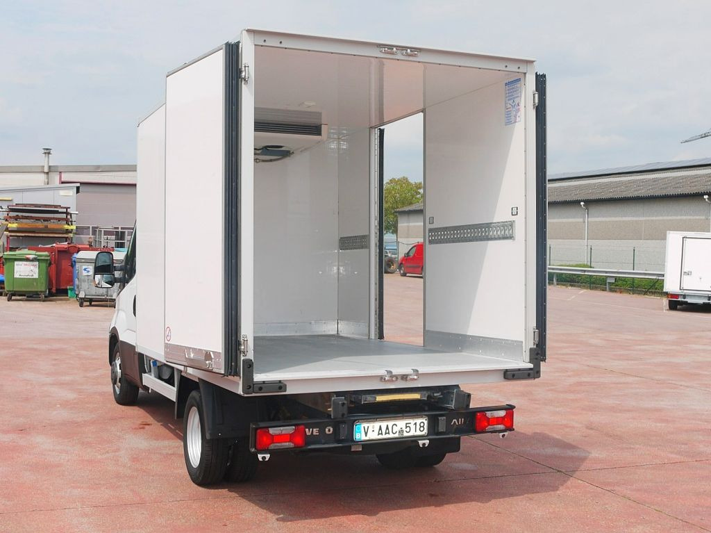 Refrigerated delivery van Iveco 35C15 DAILY KULKOFFER CARREIER XARIOS 350 -20c: picture 8