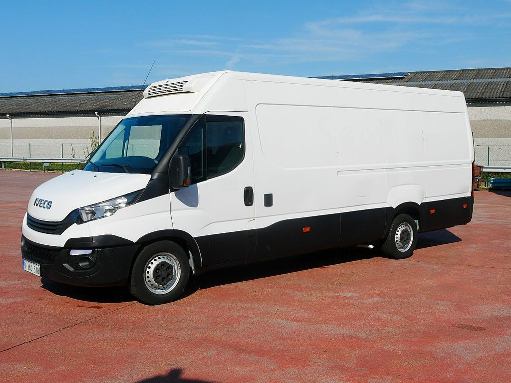 Iveco 35S18 DAILY KUHLKASTENWAGEN THERMOKING V300 MT - Refrigerated delivery van: picture 4 Iveco 35S18 DAILY KUHLKASTENWAGEN THERMOKING V300 MT - Refrigerated delivery van: picture 4