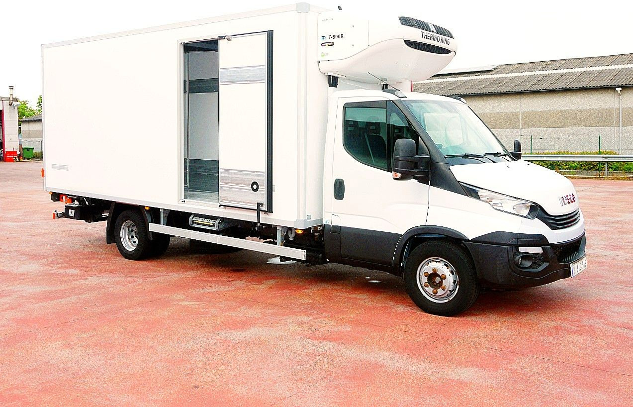 Iveco 72C21 70 65 DAILY THERMOKING T800 A/C LBW LUFT - Refrigerated delivery van: picture 3 Iveco 72C21 70 65 DAILY THERMOKING T800 A/C LBW LUFT - Refrigerated delivery van: picture 3