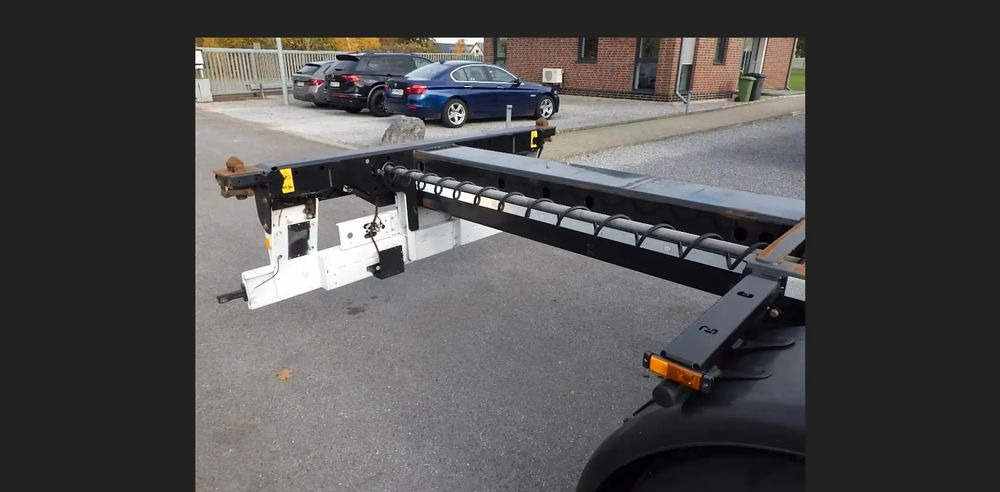 Krone Podkontenerowa - Container transporter/ Swap body semi-trailer: picture 4 Krone Podkontenerowa - Container transporter/ Swap body semi-trailer: picture 4