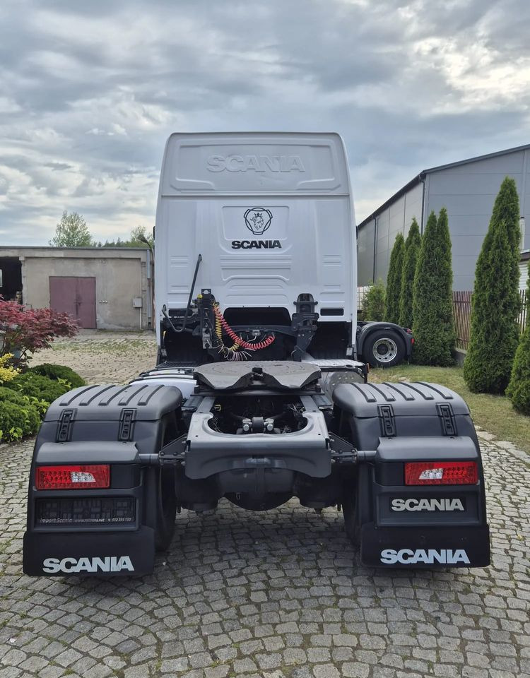 Scania R410 - Tractor truck: picture 5 Scania R410 - Tractor truck: picture 5