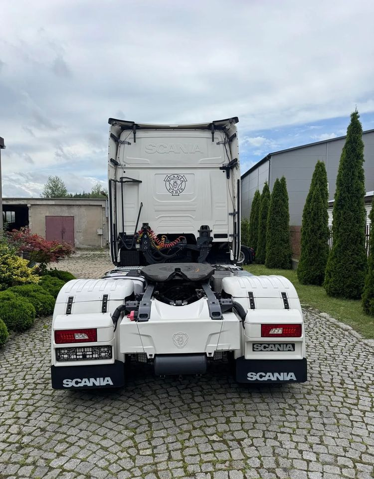 Scania R450 - Tractor truck: picture 5 Scania R450 - Tractor truck: picture 5