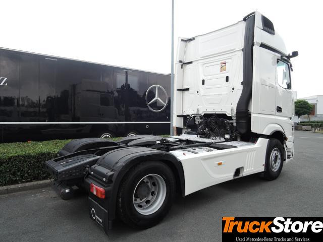 Mercedes-Benz Actros 1845 LS - Tractor truck: picture 4 Mercedes-Benz Actros 1845 LS - Tractor truck: picture 4