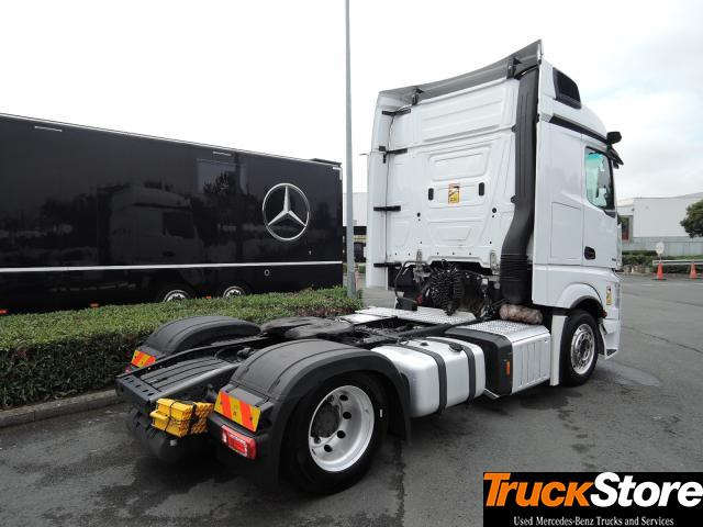 Mercedes-Benz Actros 1845 LS nRL - Tractor truck: picture 4 Mercedes-Benz Actros 1845 LS nRL - Tractor truck: picture 4