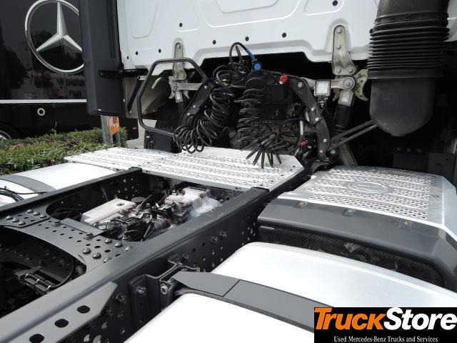 Mercedes-Benz Actros 1851 LS - Tractor truck: picture 2 Mercedes-Benz Actros 1851 LS - Tractor truck: picture 2