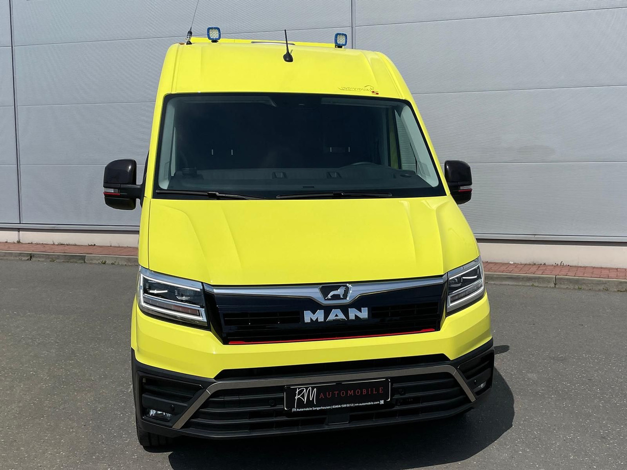 MAN TGE 3.180 L3H3 IndividualS BF3 + BEGLEITFAHRZEUG - Commercial truck: picture 4 MAN TGE 3.180 L3H3 IndividualS BF3 + BEGLEITFAHRZEUG - Commercial truck: picture 4