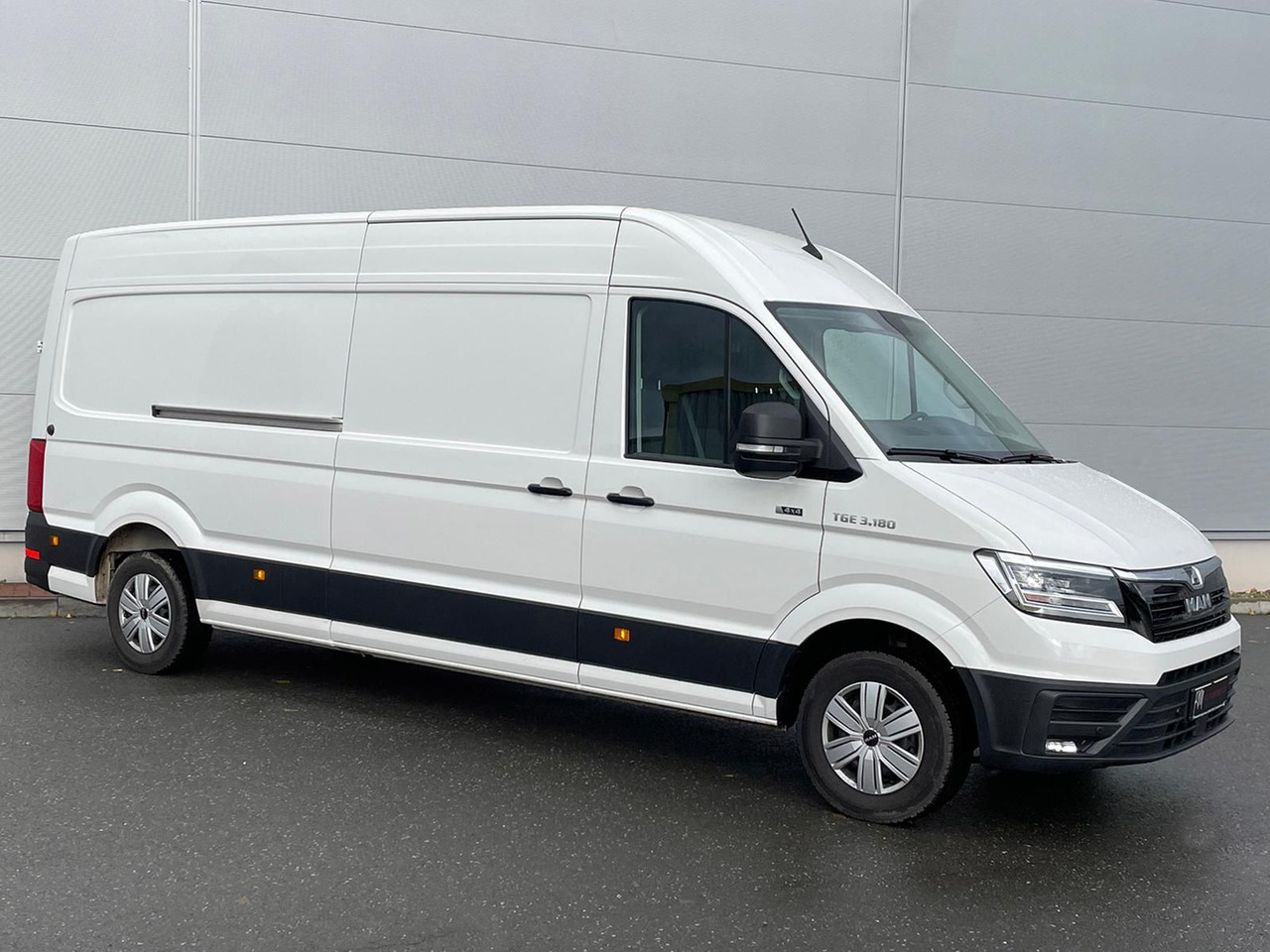 MAN TGE 3.180 L4H3 Kasten 4x4 LED TEMPOMAT DIFF AHK - Commercial truck: picture 2 MAN TGE 3.180 L4H3 Kasten 4x4 LED TEMPOMAT DIFF AHK - Commercial truck: picture 2