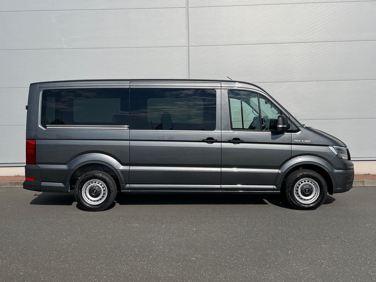 MAN TGE 3.180 Kombi L3H2 LED ACC NAVI SITZHZ - Minibus, Passenger van: picture 5 MAN TGE 3.180 Kombi L3H2 LED ACC NAVI SITZHZ - Minibus, Passenger van: picture 5