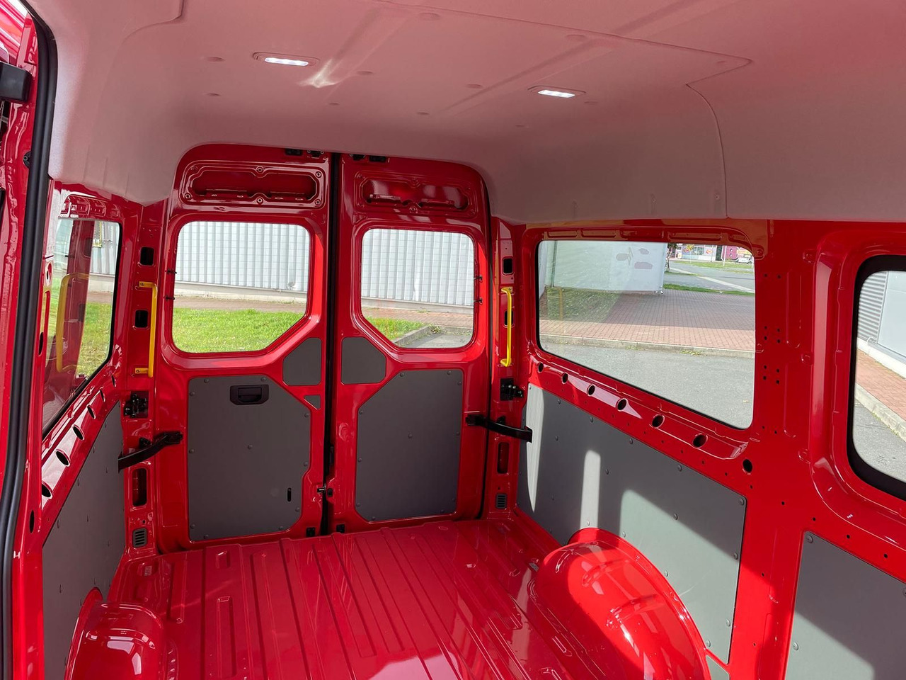 Car MAN TGE 3.180 L3H3 4x4 FEUERWEHR LED TEMPOMAT: picture 11