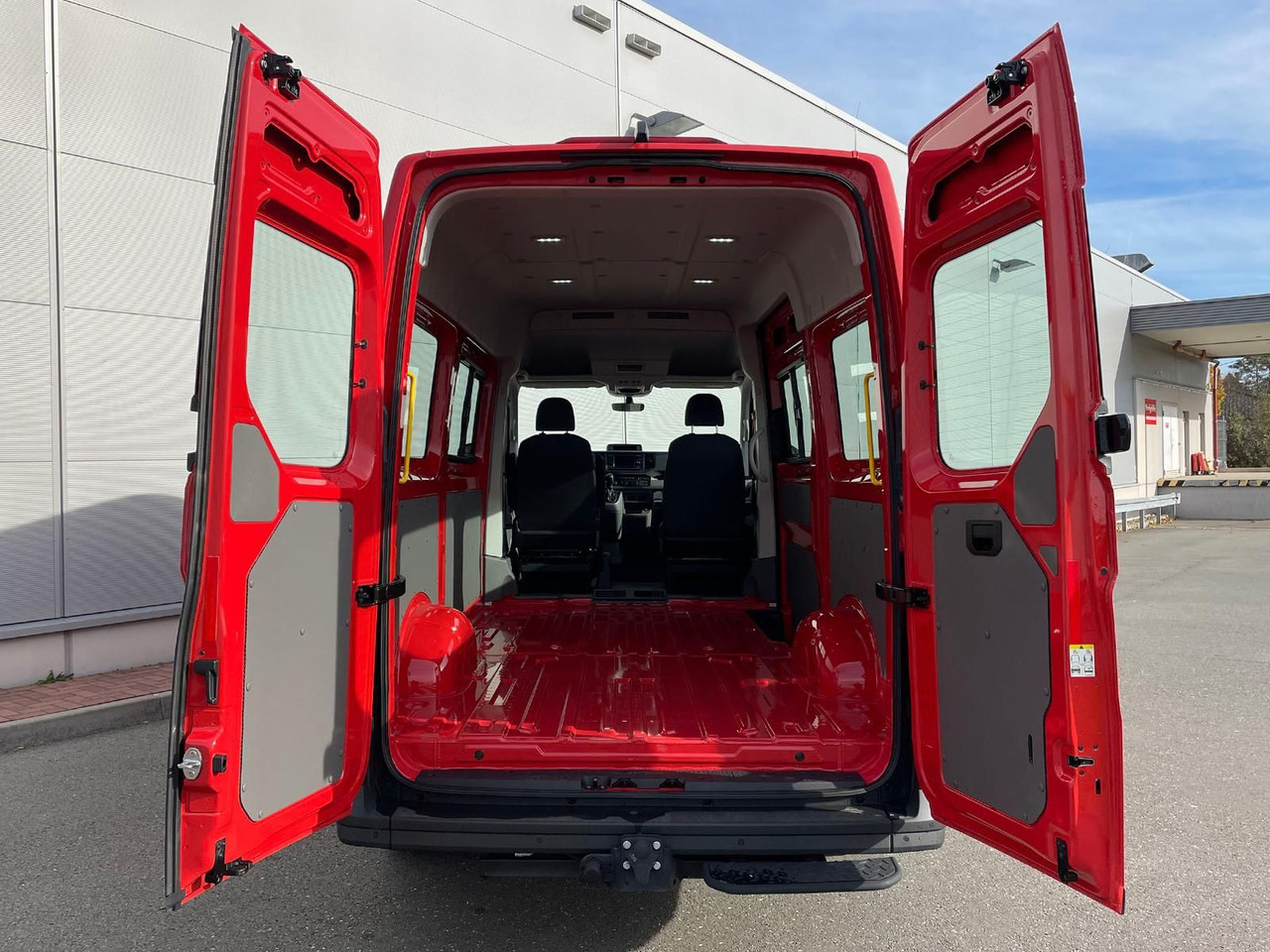 Car MAN TGE 3.180 L3H3 4x4 FEUERWEHR LED TEMPOMAT: picture 32