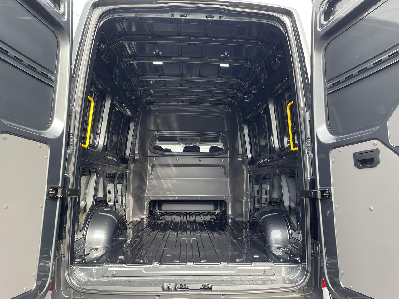 New Panel van, Combi van MAN TGE 3.180 L4H3 MIXTO 4x4 AUTOM ACC LED DAB NAVI: picture 31