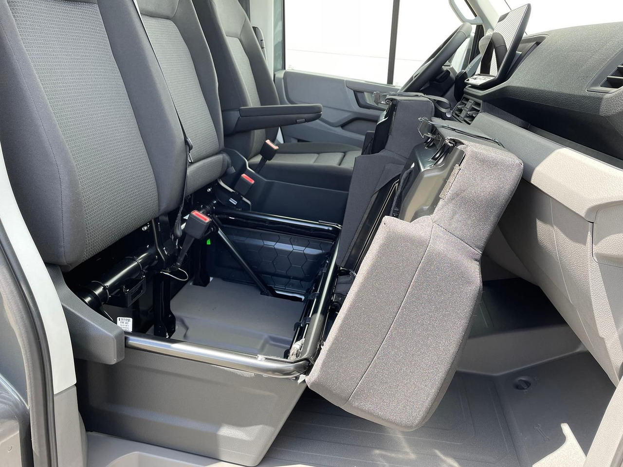 Panel van MAN TGE 3.180 L5H3 Kasten STANDHZ ACC LED SITZHZ: picture 23 Panel van MAN TGE 3.180 L5H3 Kasten STANDHZ ACC LED SITZHZ: picture 23