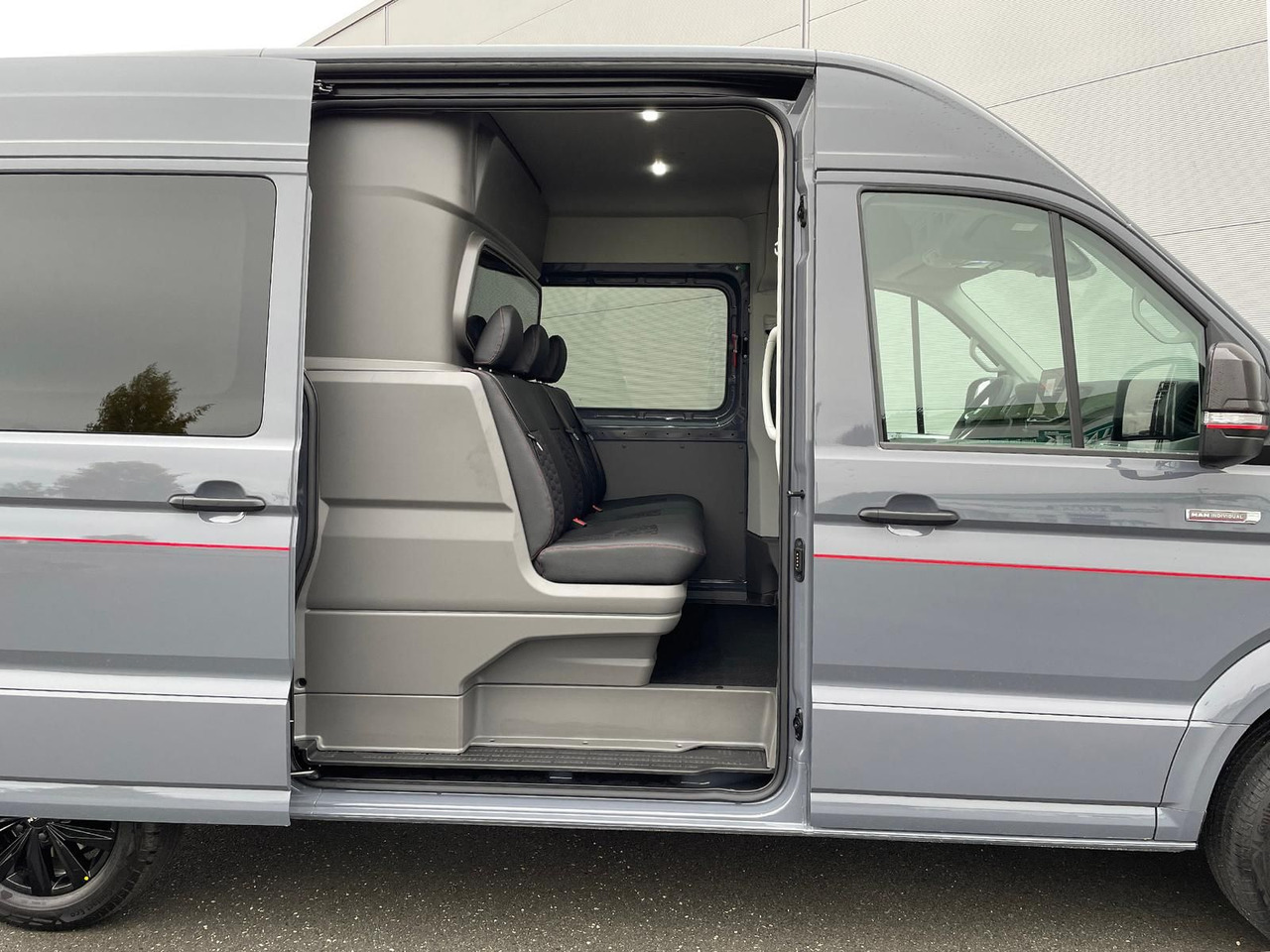 Panel van, Combi van MAN TGE 3.200 L3H3 MIXTO 4x4 Individual S ACC STANDH: picture 9