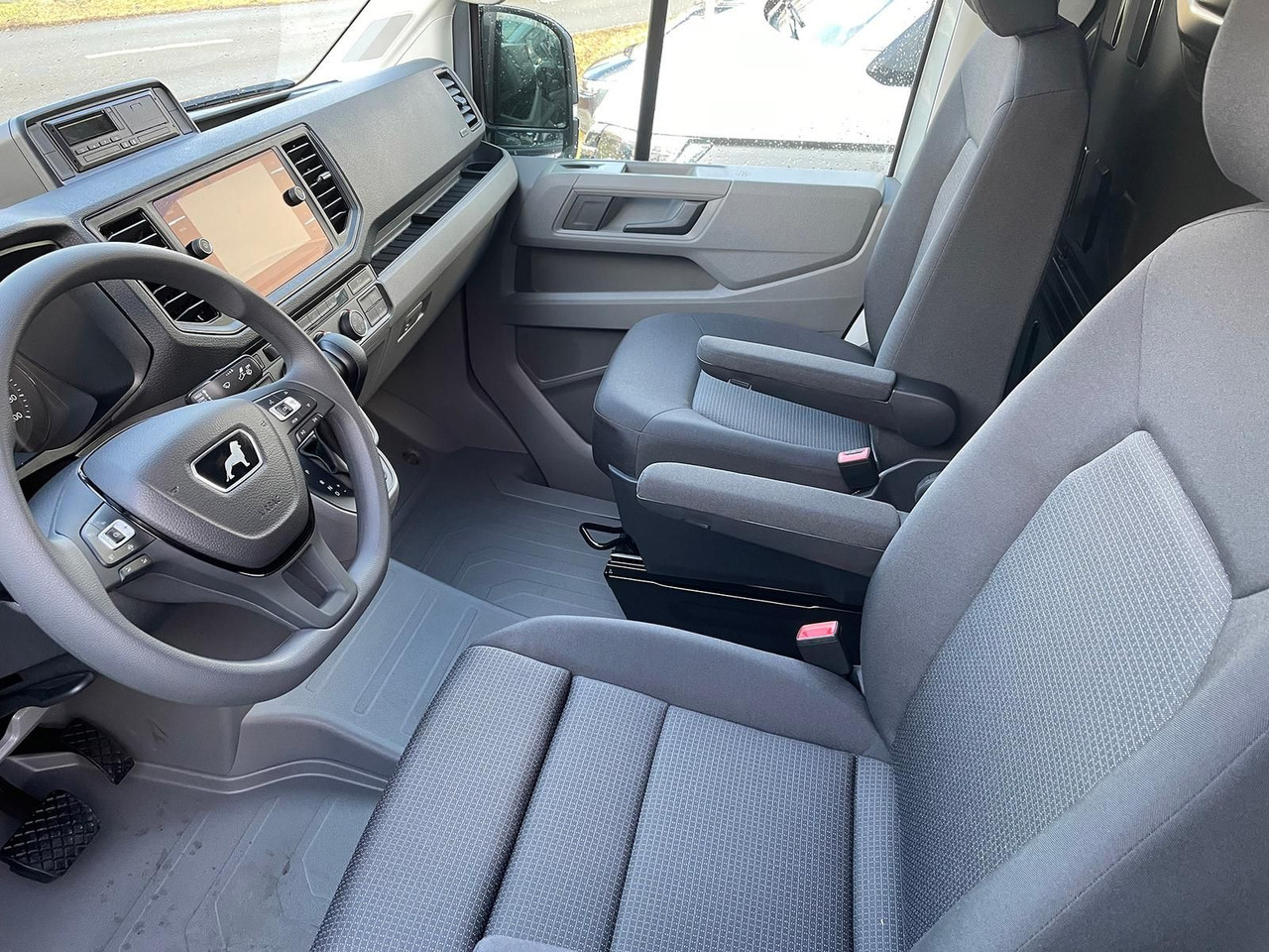 Car MAN TGE 5.160 Kasten L4H3 5t NAVI SITZHZ STANDHZ KAM: picture 16 Car MAN TGE 5.160 Kasten L4H3 5t NAVI SITZHZ STANDHZ KAM: picture 16