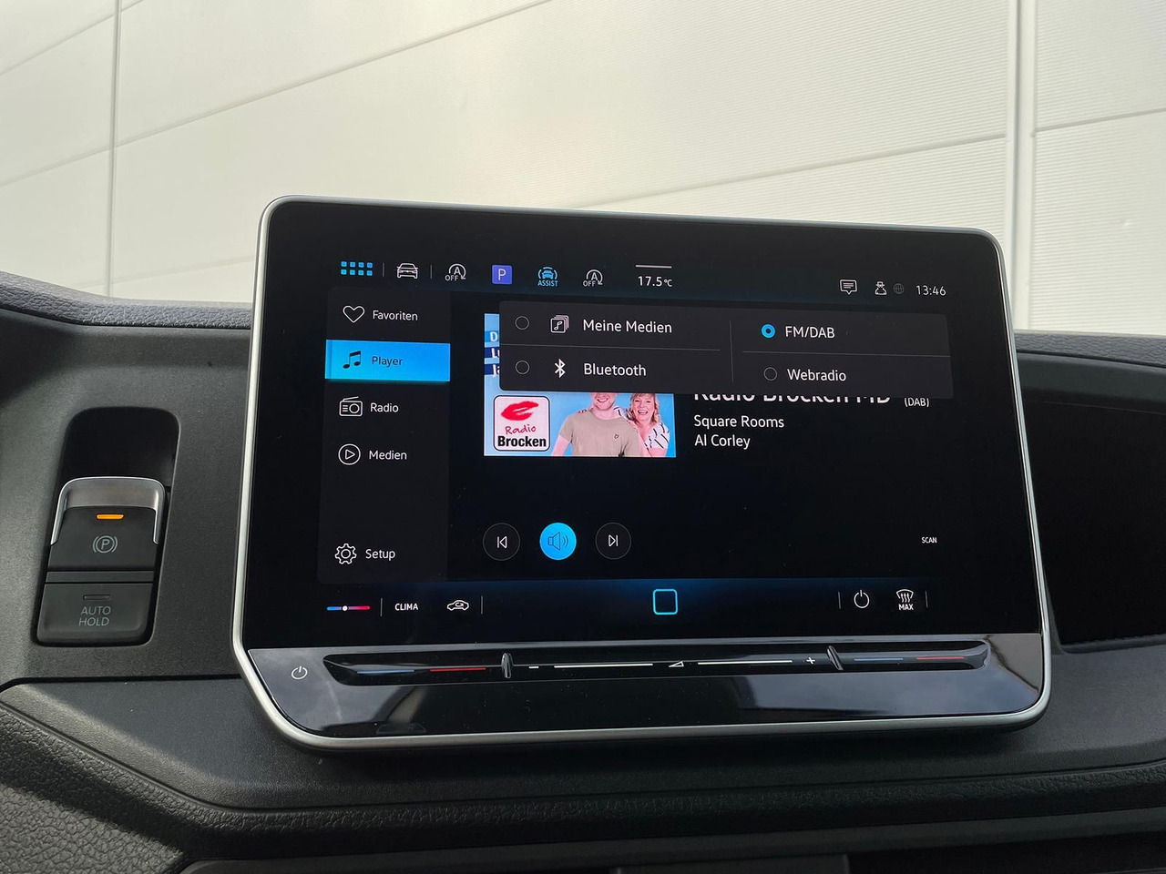 Panel van Volkswagen Crafter Kasten 35 L4H3 KAMERA KLIMA DAB: picture 16 Panel van Volkswagen Crafter Kasten 35 L4H3 KAMERA KLIMA DAB: picture 16