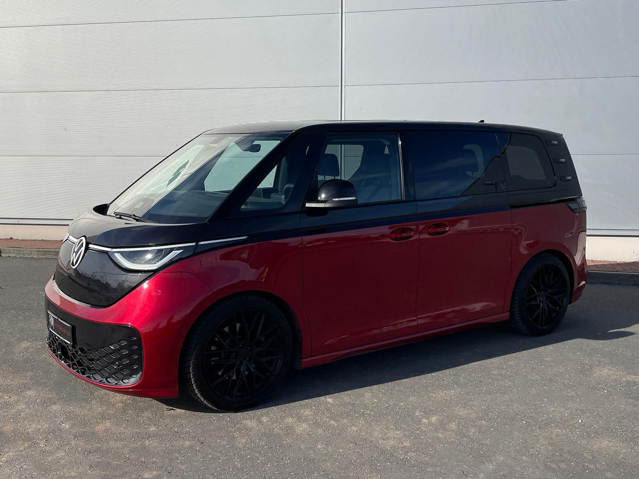 Volkswagen ID.Buzz KW Fahrwerk LM Felgen KLIMA PDC ACC DAB - Passenger van, Electric van: picture 2 Volkswagen ID.Buzz KW Fahrwerk LM Felgen KLIMA PDC ACC DAB - Passenger van, Electric van: picture 2