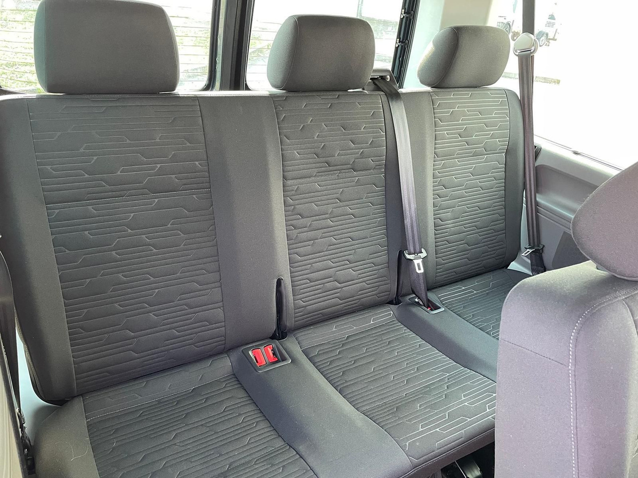 New Passenger van Volkswagen T6.1 Caravelle Comfortline NAV LED TEMP DAB PDC: picture 14