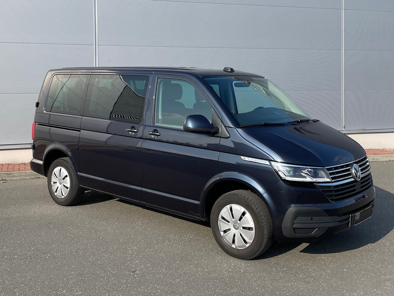 Volkswagen T6.1 Caravelle Comfortline NAV LED TEMP DAB PDC - Passenger van: picture 2 Volkswagen T6.1 Caravelle Comfortline NAV LED TEMP DAB PDC - Passenger van: picture 2
