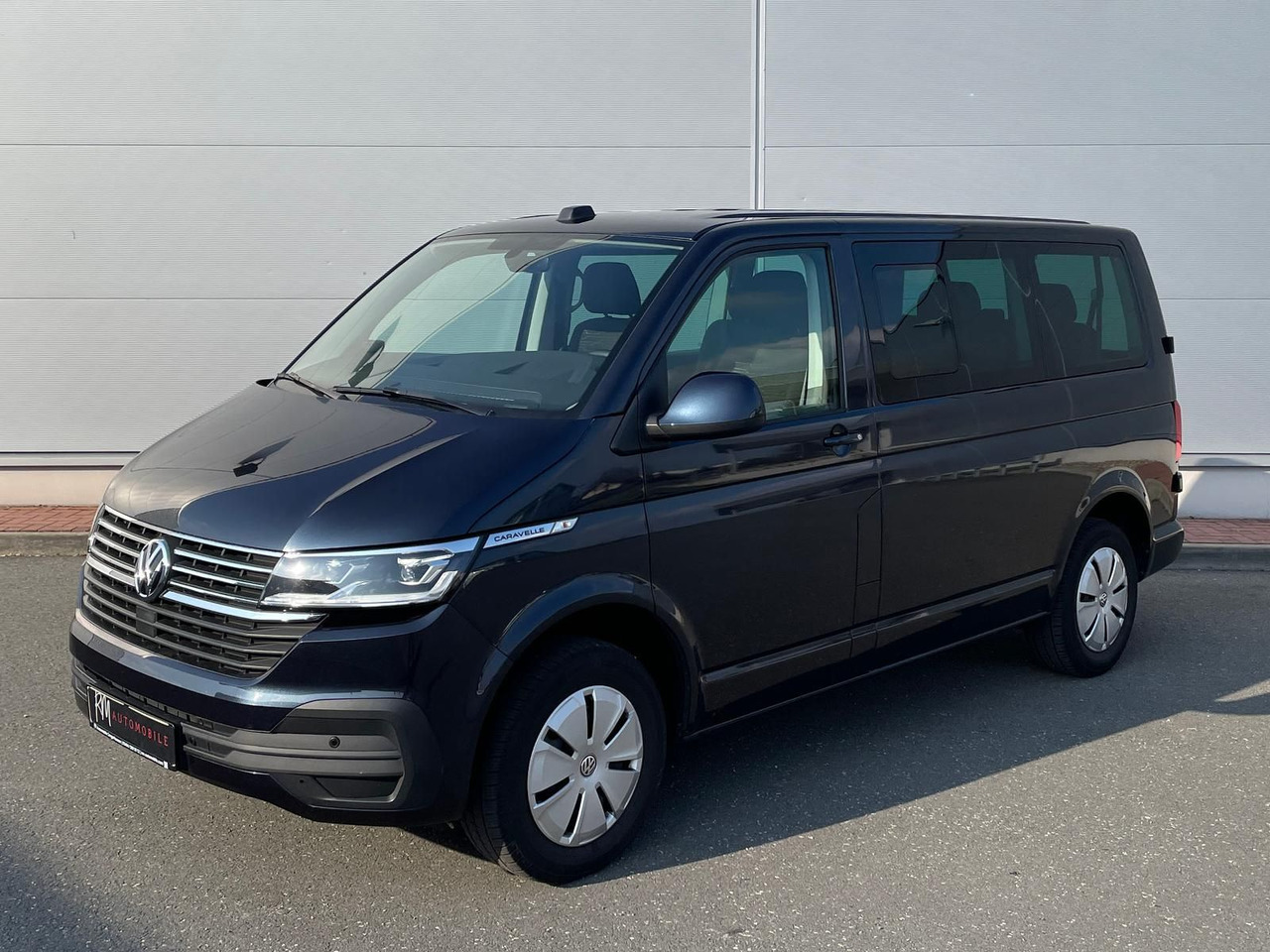 Volkswagen T6.1 Caravelle Comfortline NAV LED TEMP DAB PDC - Passenger van: picture 1 Volkswagen T6.1 Caravelle Comfortline NAV LED TEMP DAB PDC - Passenger van: picture 1