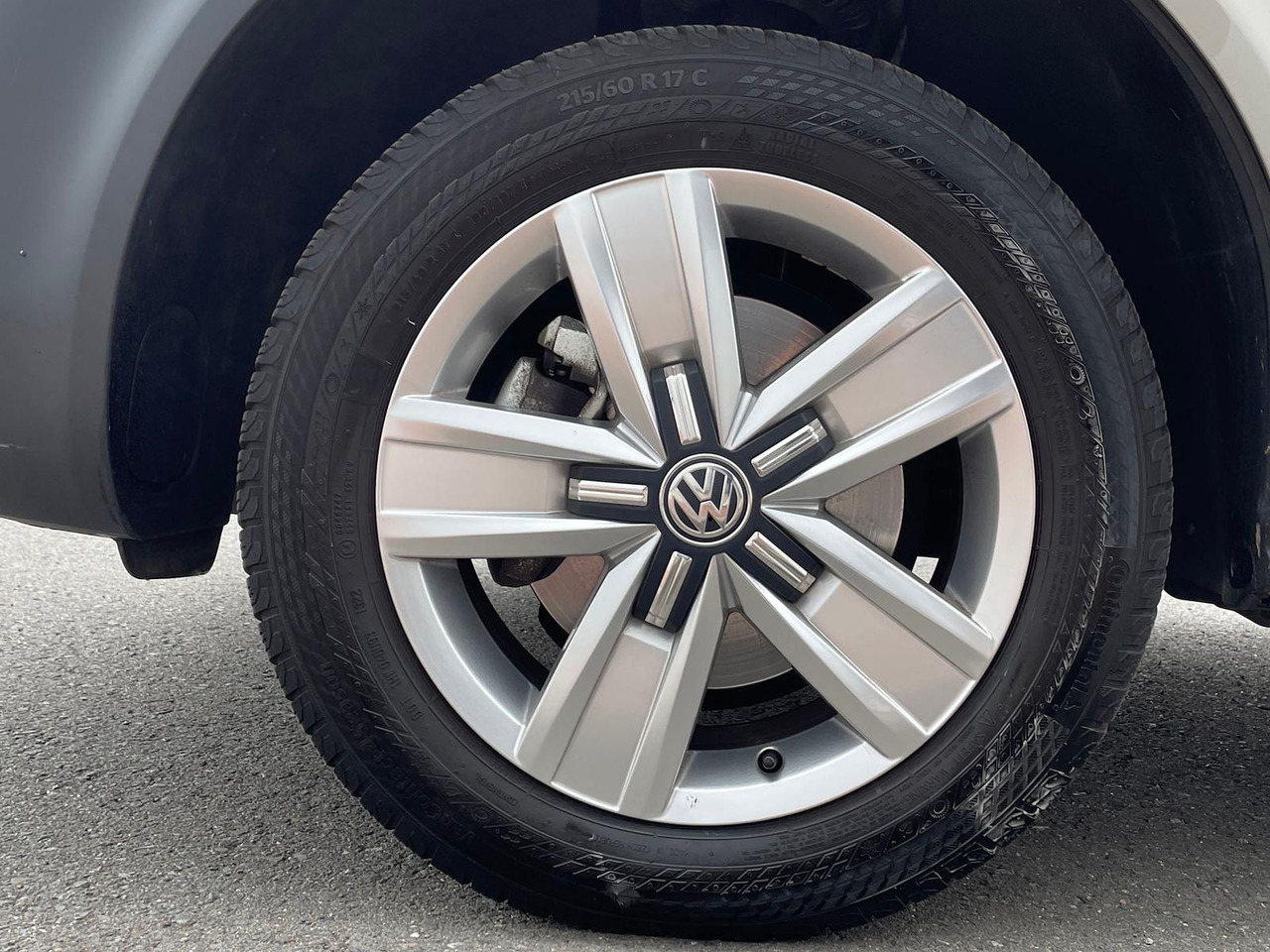 New Car Volkswagen T6.1 Transporter 2.0 TDI lang 4MOTION SITZHZ NAV: picture 28