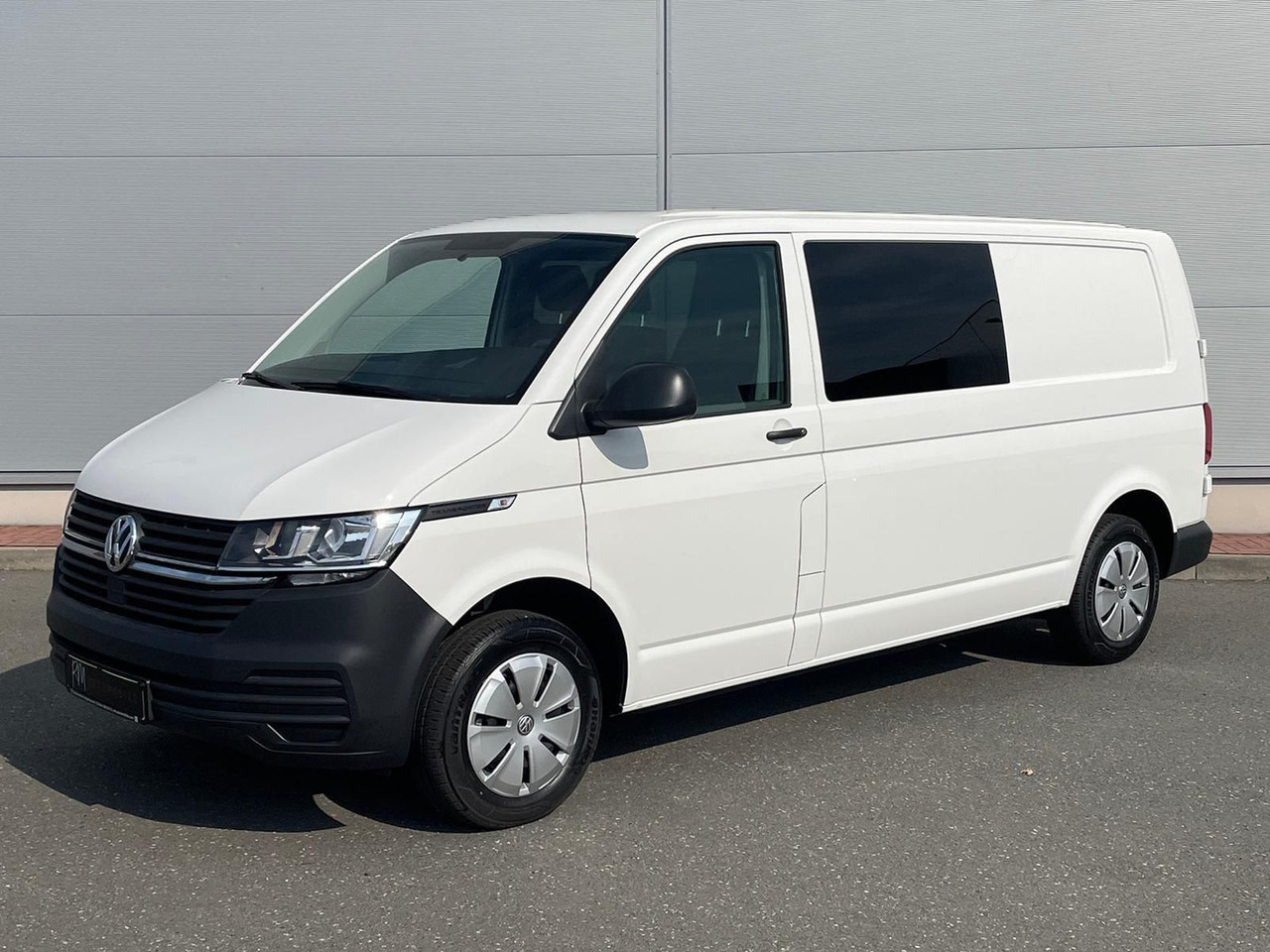 Volkswagen T6.1 Transporter MIXTO LR 2.0 TDI KLIMA PDC - Panel van, Combi van: picture 1 Volkswagen T6.1 Transporter MIXTO LR 2.0 TDI KLIMA PDC - Panel van, Combi van: picture 1